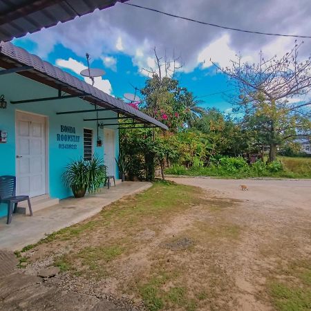 Bonda Room Stay Langkawi Pantai Cenang  Zewnętrze zdjęcie